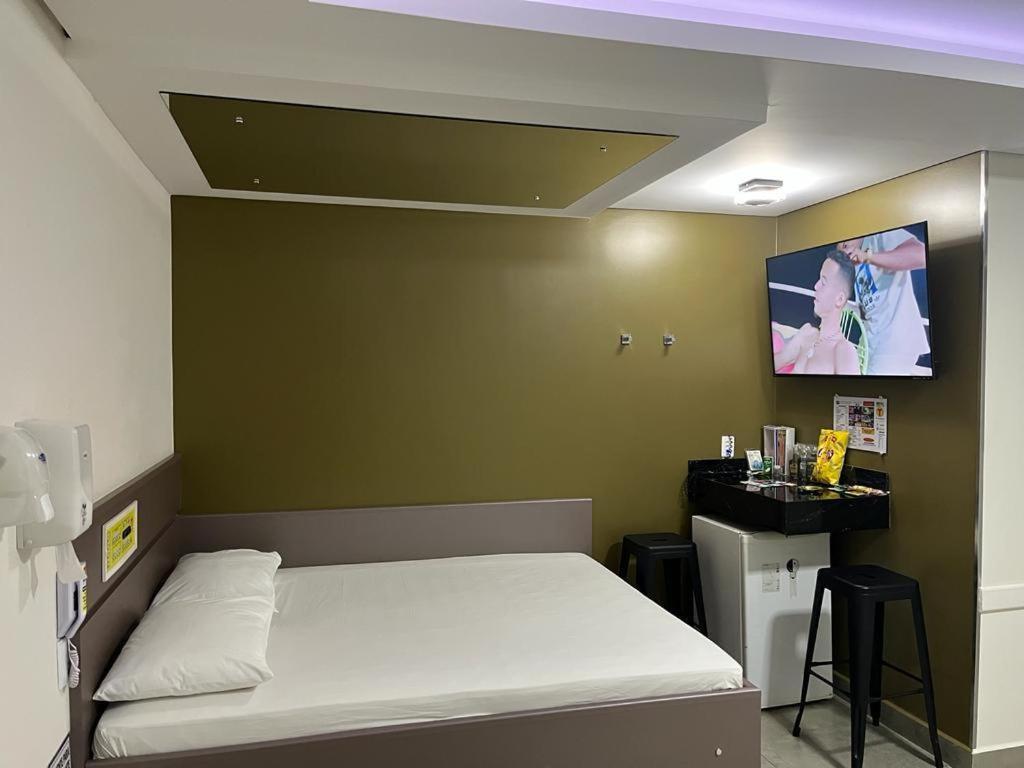 Motel Drive In T - Prolongamento Da Avenida Getulio Vargas Facil Acesso Ao Shopping Patio Chapecó Eksteriør billede